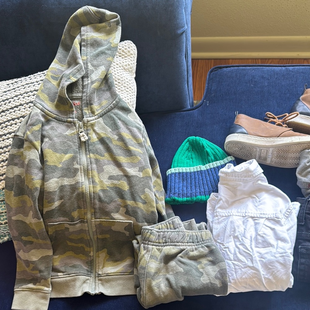Boys bundle size 5T
